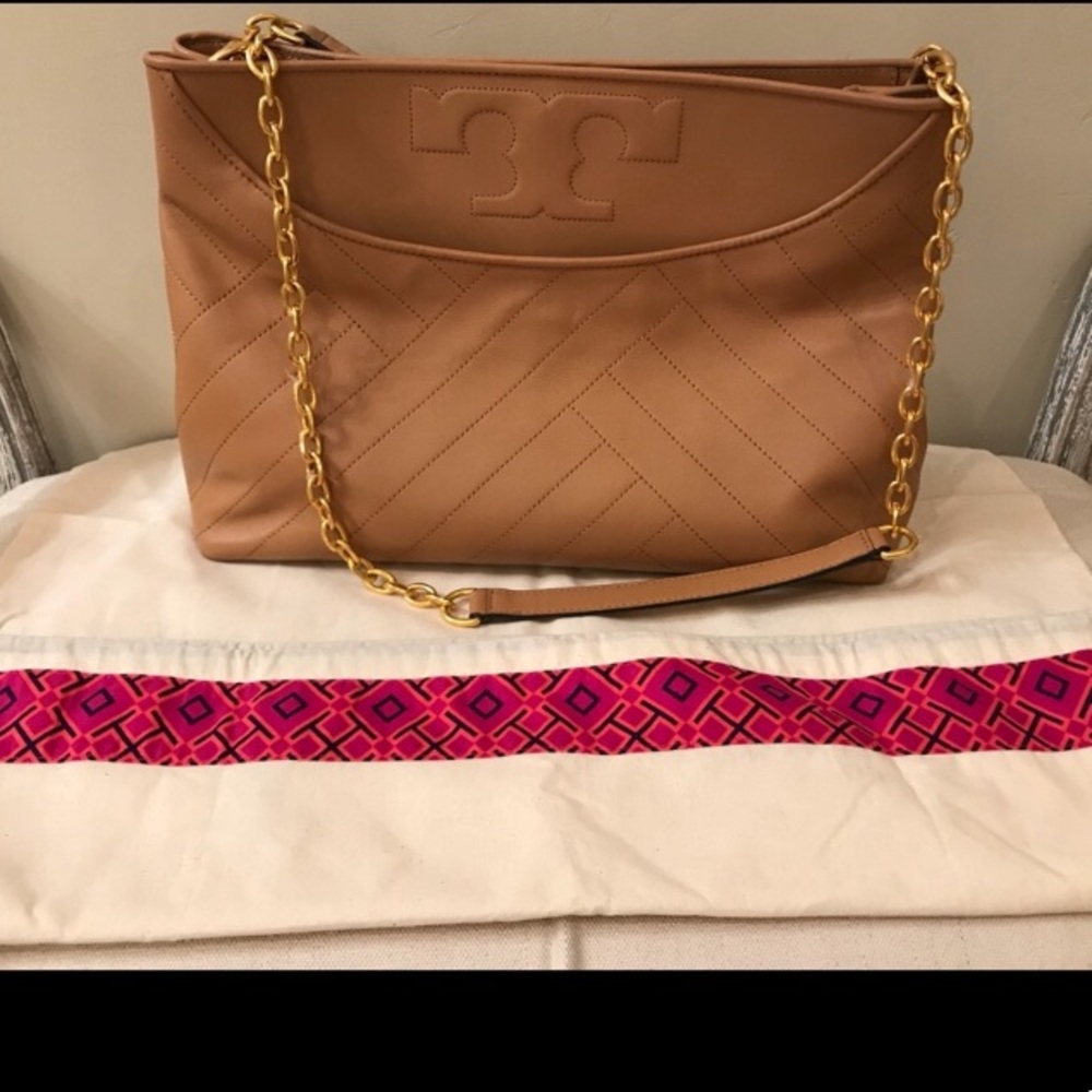 Tory Burch purse
